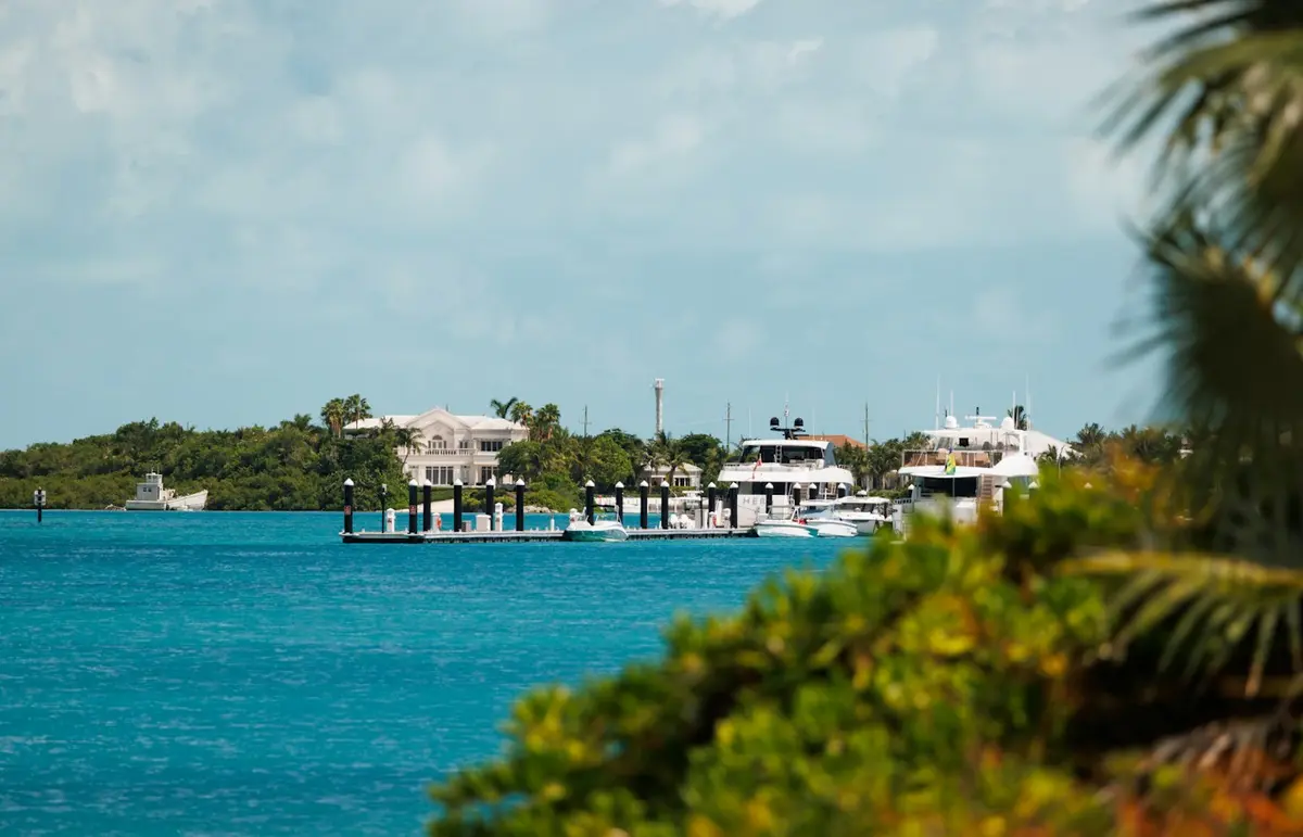 205 E Maxan St, Port Isabel, TX 78578