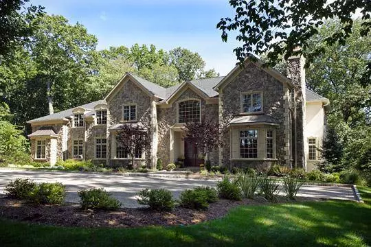 28 Cross Rd, Hanover Twp., NJ 07950