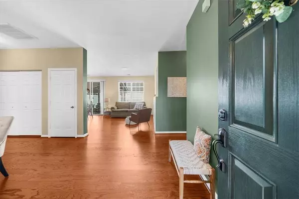 233 Hiawassee DR, Woodstock, GA 30188