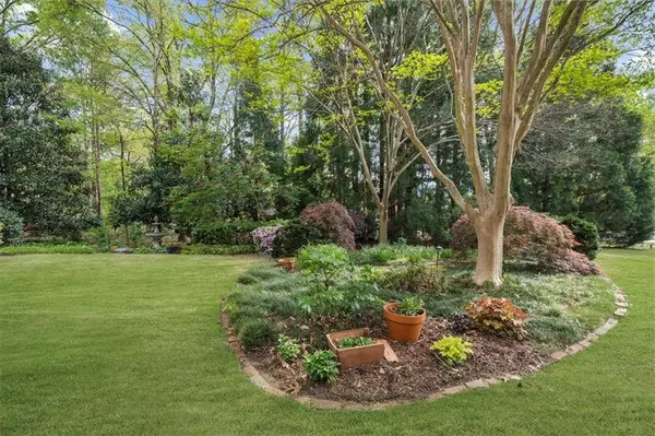 1410 Daley Ridge CT, Lawrenceville, GA 30045