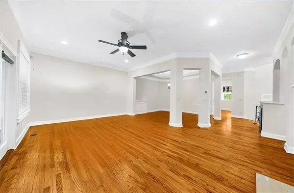 2988 Rivergreen LN SE, Atlanta, GA 30339