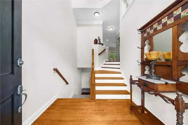 2988 Rivergreen LN SE, Atlanta, GA 30339