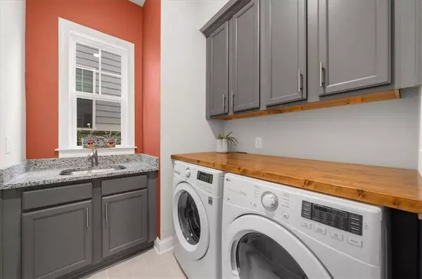 320 Senna ST, Marietta, GA 30064