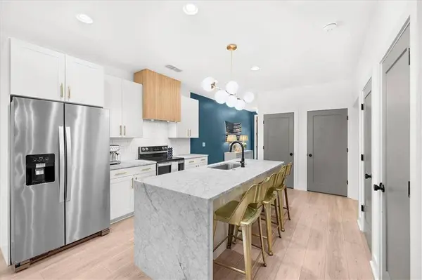 32 Becker PL NW, Atlanta, GA 30307