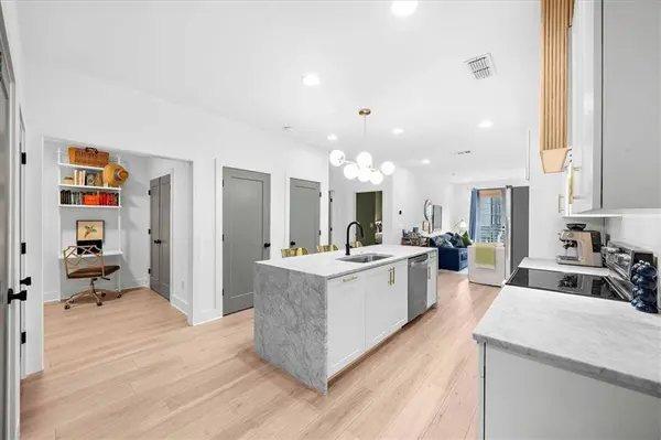 32 Becker PL NW, Atlanta, GA 30307