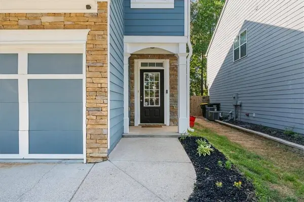 5785 Weddington DR, Cumming, GA 30040