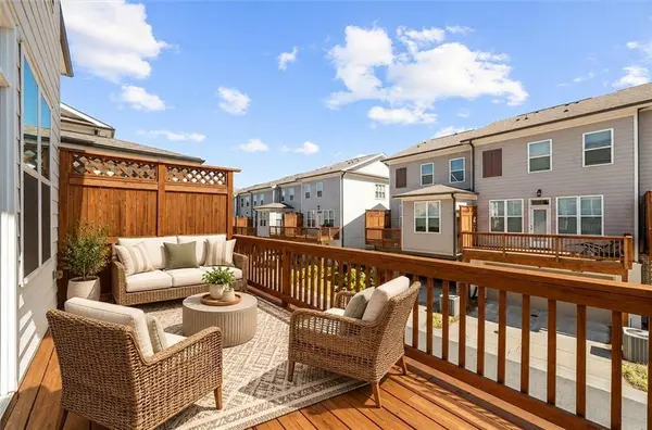 3193 Bartee WALK, Suwanee, GA 30024