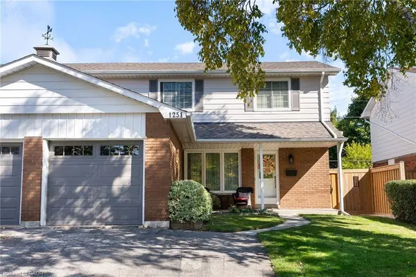 1251 Nottingham Avenue, Burlington, ON L7P 2R5