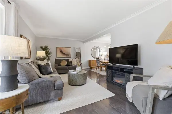 1251 Nottingham Avenue, Burlington, ON L7P 2R5