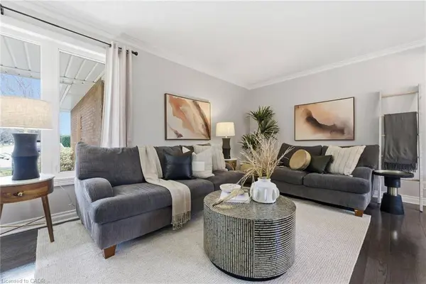 1251 Nottingham Avenue, Burlington, ON L7P 2R5