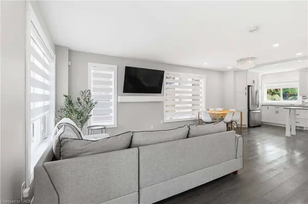 5048 Haswell Lane, Burlington, ON L7L 6H3