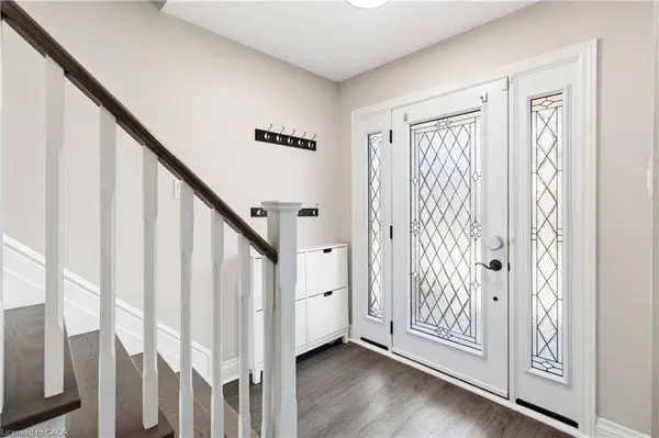5048 Haswell Lane, Burlington, ON L7L 6H3