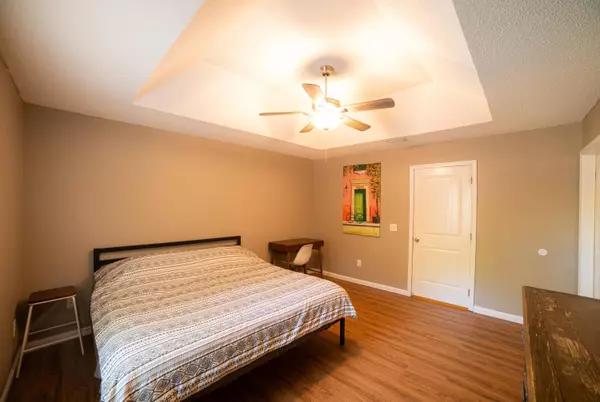 2305 Salamanca Street, Navarre, FL 32566