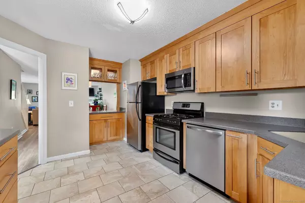 2005 Mill Pond Drive #2005, South Windsor, CT 06074