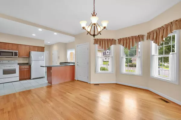 13 Skyline View Road #13, East Windsor, CT 06088