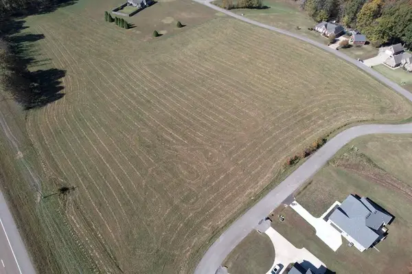 0 Barrington Ln, Paris, TN 38242