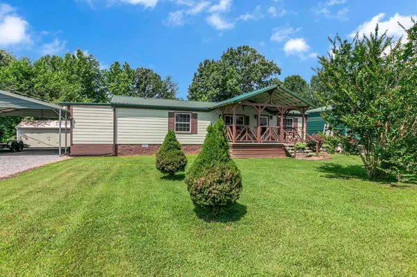 2794 Perkins Rd, Puryear, TN 38251