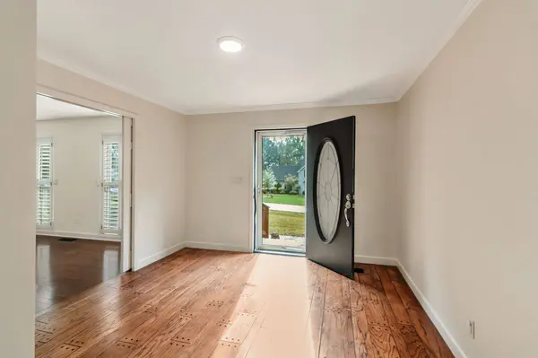 1040 Anderson Dr, Paris, TN 38242