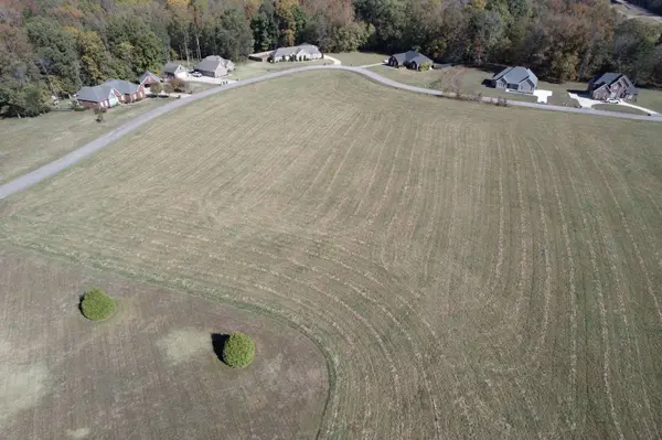 0 Barrington Ln, Paris, TN 38242