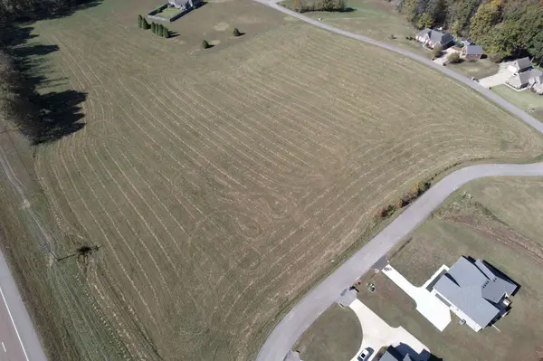 0 Barrington Ln, Paris, TN 38242