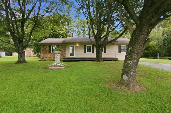 2097 Vandyke Rd