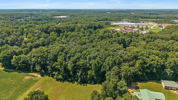 0 Green Hills Estates Dr Lot #9, Paris, TN 38242