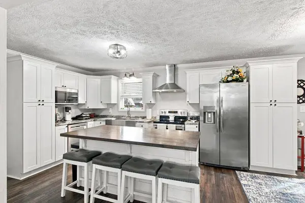 135 Glover St, Atwood, TN 38220
