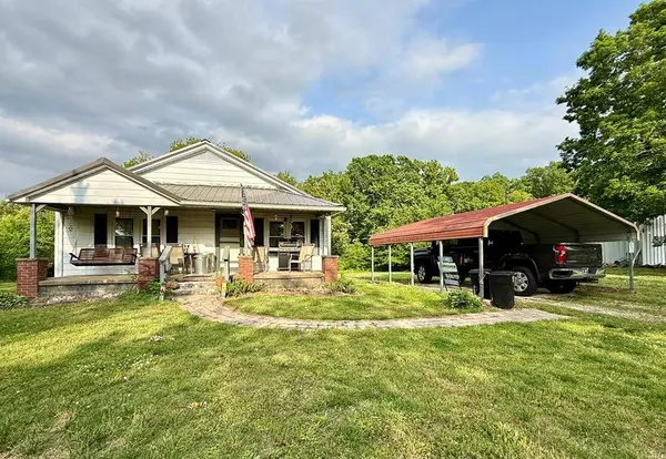 1408 Point Mason Rd., Big Sandy, TN 38221