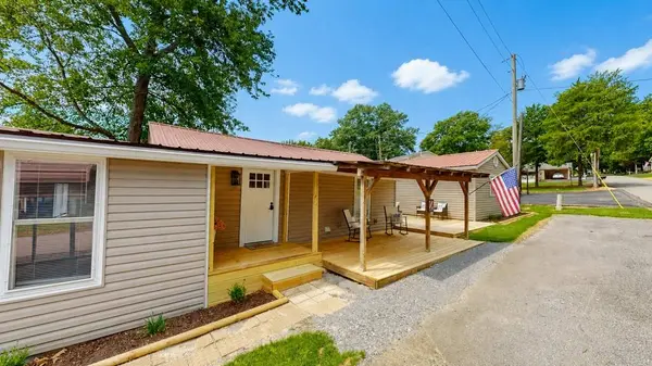146 Lakeshore Dr., Springville, TN 38256