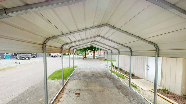 146 Lakeshore Dr., Springville, TN 38256