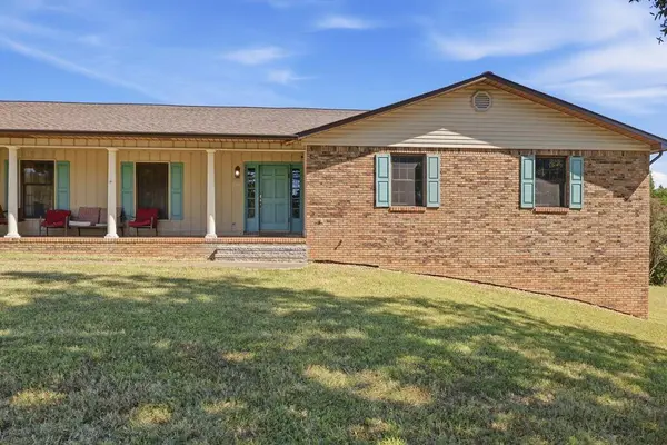 1857 Old Mckenzie Hwy, Paris, TN 38242