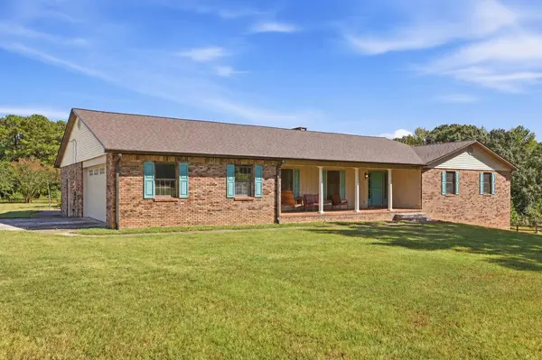 1857 Old Mckenzie Hwy, Paris, TN 38242