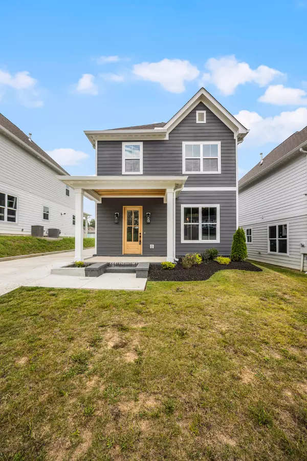 Jackson, TN 38301-6060,127 W Deaderick St