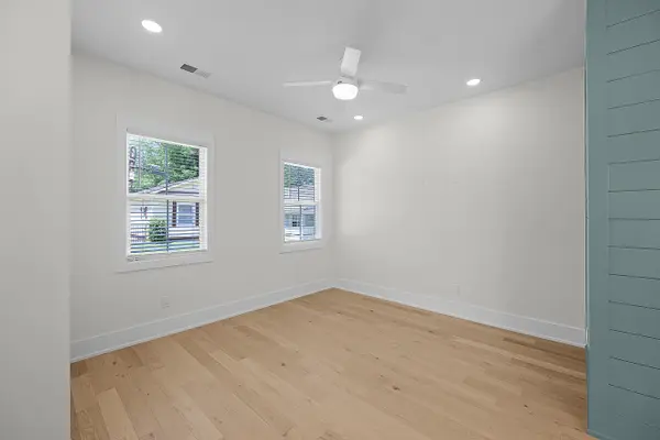 136 McCowat St #B, Jackson, TN 38301-5213