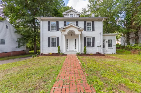 Jackson, TN 38301-4115,121 Fairmont Ave