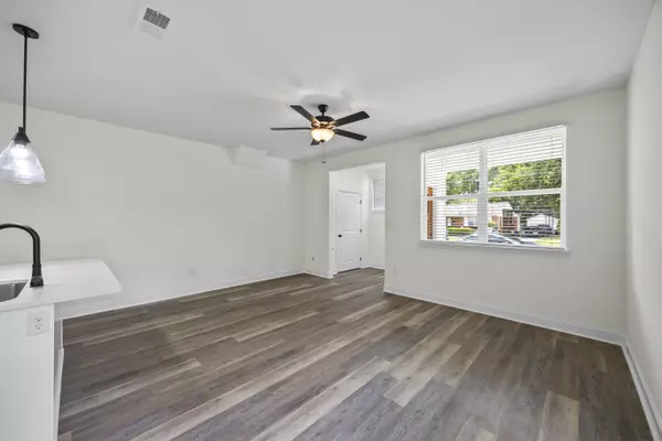 Jackson, TN 38301-4007,12 Cherry Pl