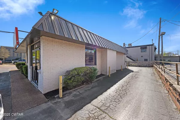 301 Highland AVE, Jackson, TN 38301