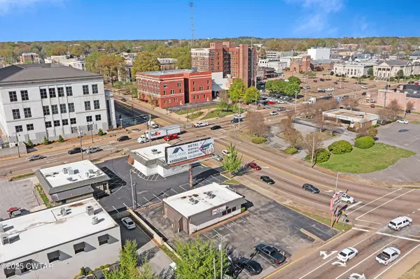 301 Highland AVE, Jackson, TN 38301