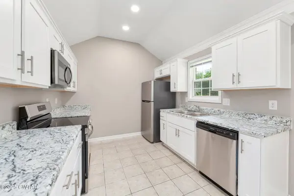 45 Mulbury CV, Jackson, TN 38305