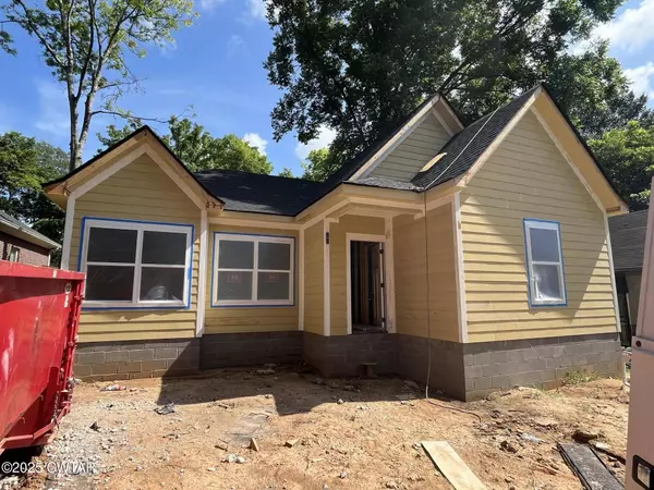 225 Linden ST, Jackson, TN 38301