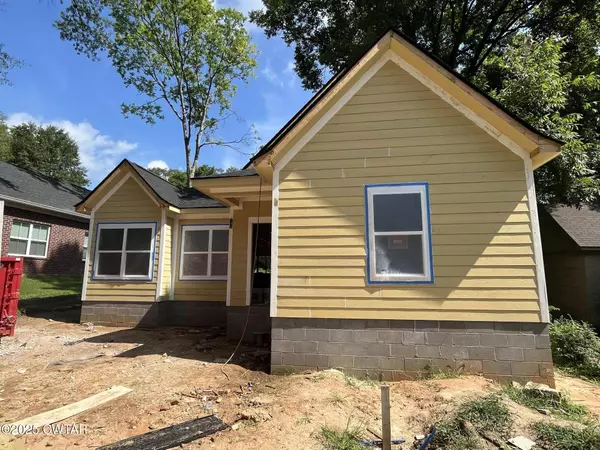 225 Linden ST, Jackson, TN 38301