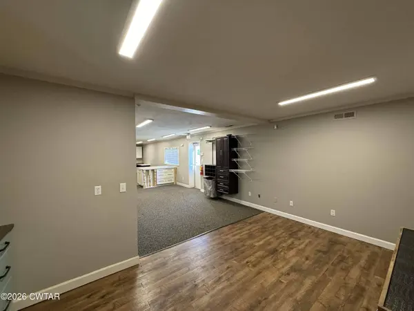 93 Miller AVE, Jackson, TN 38305