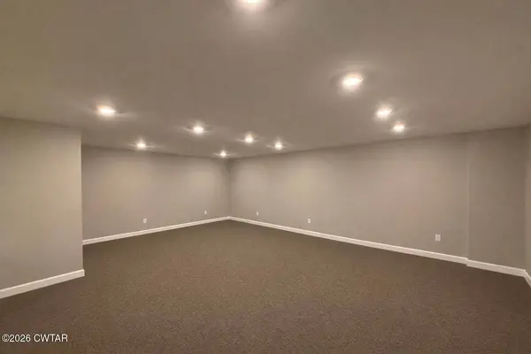 93 Miller AVE, Jackson, TN 38305