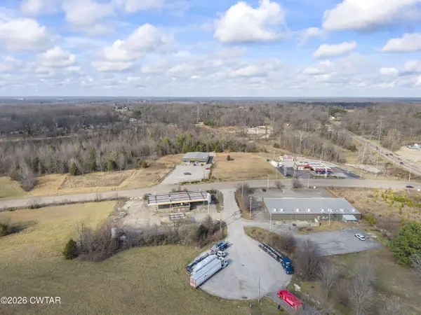 56 Kenworth BLVD, Jackson, TN 38305