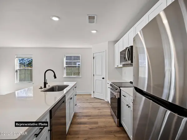 122 Grand ST, Jackson, TN 38301