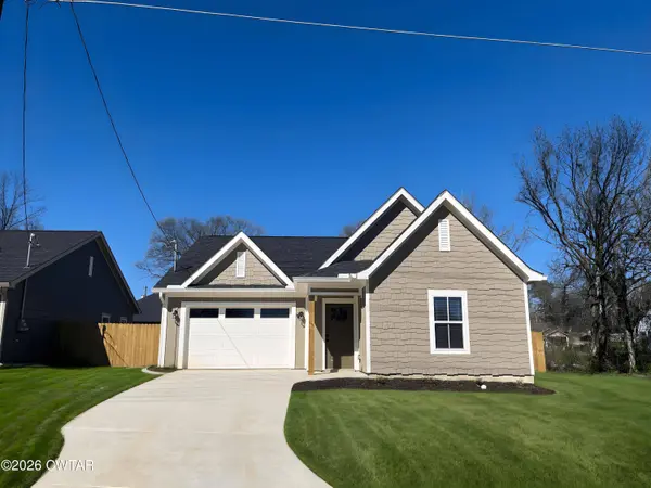 121 Otis ST, Jackson, TN 38301