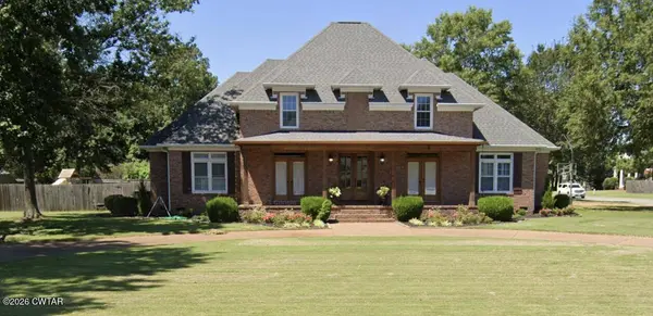 169 Willow Green DR, Jackson, TN 38305