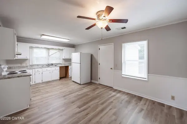 1005 High ST, Trenton, TN 38382