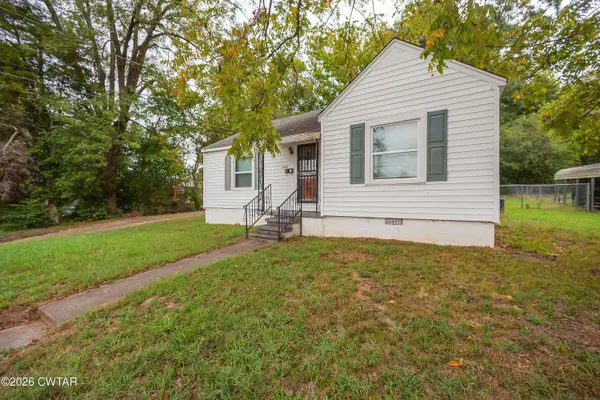 1005 High ST, Trenton, TN 38382