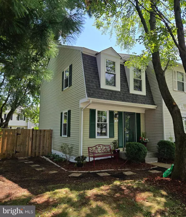 19 DULANY CT, Sterling, VA 20165